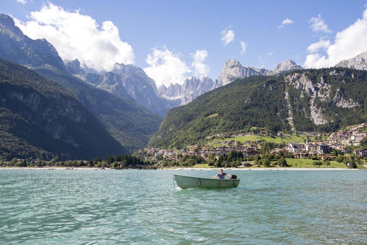 Hotel Zurigo Molveno Exterior photo